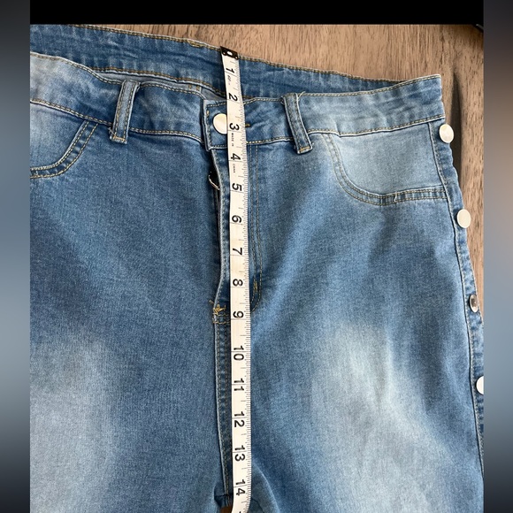 Plus size Light wash bell bottoms/wide flare, metal button detail down the leg - Picture 15 of 16